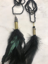 Load image into Gallery viewer, Feather necklace